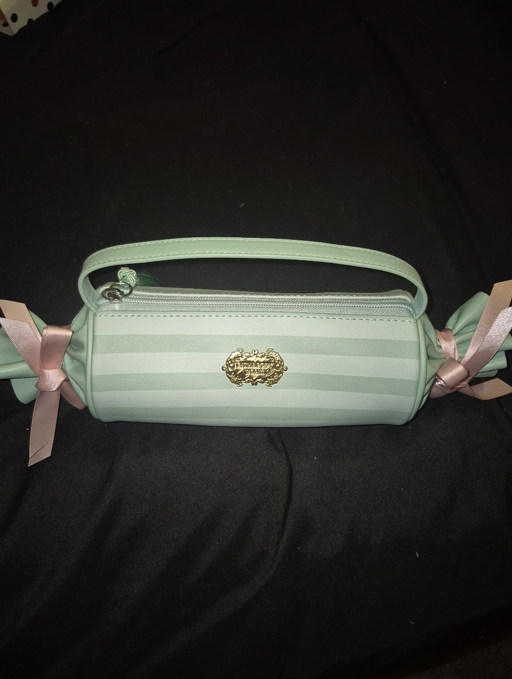 B&BW Bridgerton Wristlet Bag
